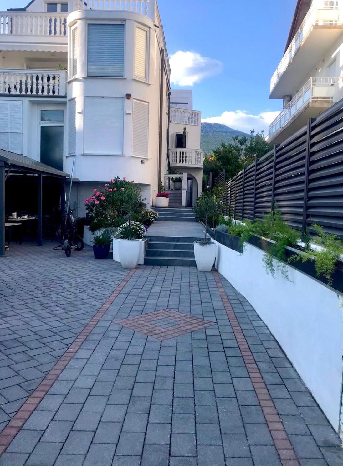 Villa Diana คาชเตลา ภายนอก รูปภาพ